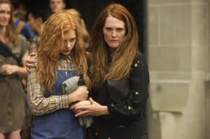 Chloë Grace Moretz and Julianne Moore star in Kimberly Peirce's remake of "Carrie," here reviewed by film critic Danny Baldwin.